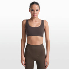 NikeSKIMS RIBBED SEAMLESS SCOOP BRA | PHOENIX