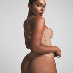 SKIMS BODY UNDERWIRE THONG BODYSUIT | SIENNA