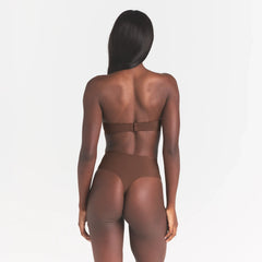 SMOOTHING INTIMATES STRAPLESS BRA | JASPER