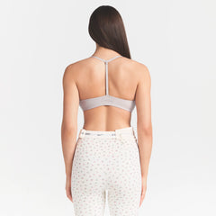 NikeSKIMS STUDIO STRETCH T-BACK TRIANGLE BRA | LINEN