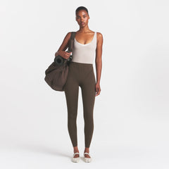 NikeSKIMS MATTE CORSET 26" LEGGING | DARK SEPIA