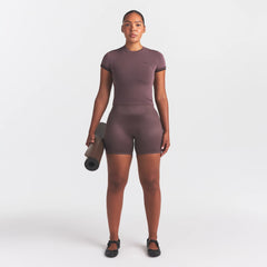 NikeSKIMS SATIN SHINE BONDED WAIST 5" BIKER SHORT | RESIN