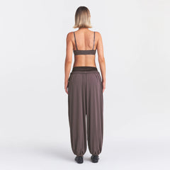 NikeSKIMS STRETCH KNIT BALLOON PANT | RESIN
