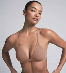 FITS EVERYBODY RACERBACK TRIANGLE BRALETTE | SIENNA