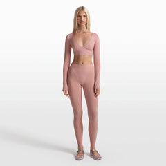 NikeSKIMS WEIGHTLESS LAYERS V-PANEL 28" LEGGING | HIMALAYAN