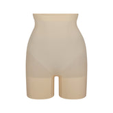 SHEER SEAMLESS HIGH-WAISTED MID THIGH SHORT | SAND