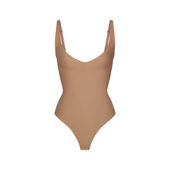 SKIMS BODY CORE SCULPT PLUNGE THONG BODYSUIT | SIENNA