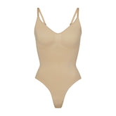 SEAMLESS SCULPT THONG BODYSUIT | CLAY