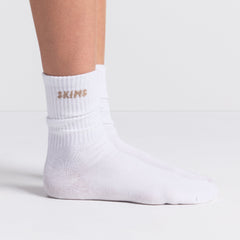 SKIMS SOCKS RIBBED CREW LOGO SOCK 3-PACK | SNOW