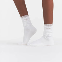 SKIMS SOCKS RIBBED CREW LOGO SOCK | SNOW AND STONE