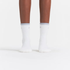 SKIMS SOCKS RIBBED QUARTER CREW LOGO SOCK | SNOW AND LIGHT HEATHER GREY