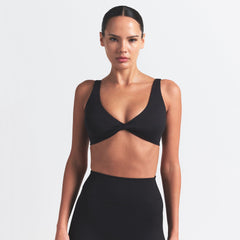 NikeSKIMS MATTE TWIST-FRONT BRA | OBSIDIAN