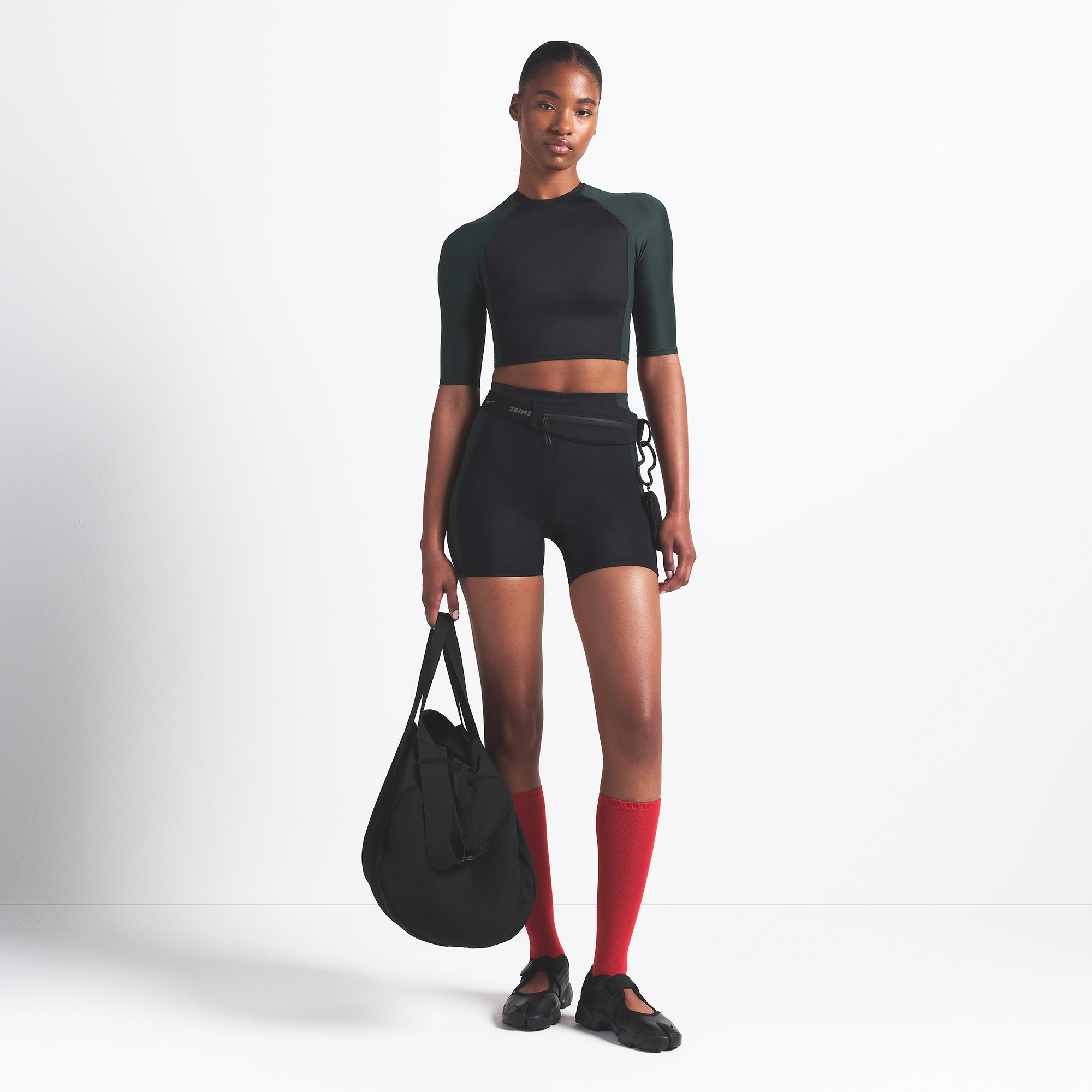 NikeSKIMS SHINE PADDED HALF SLEEVE CROP TOP | OBSIDIAN AND DARK TEAL