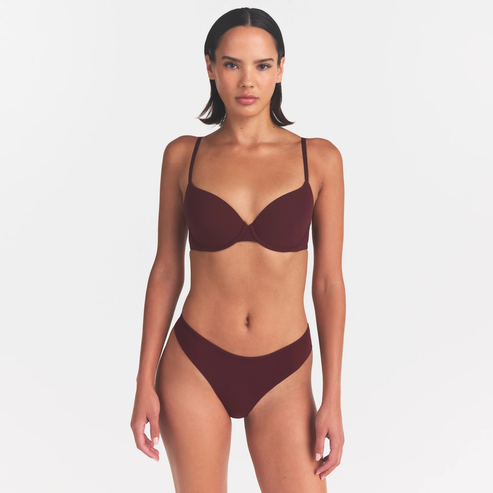 FITS EVERYBODY T-SHIRT BRA | CURRANT