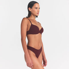 FITS EVERYBODY T-SHIRT BRA | CURRANT