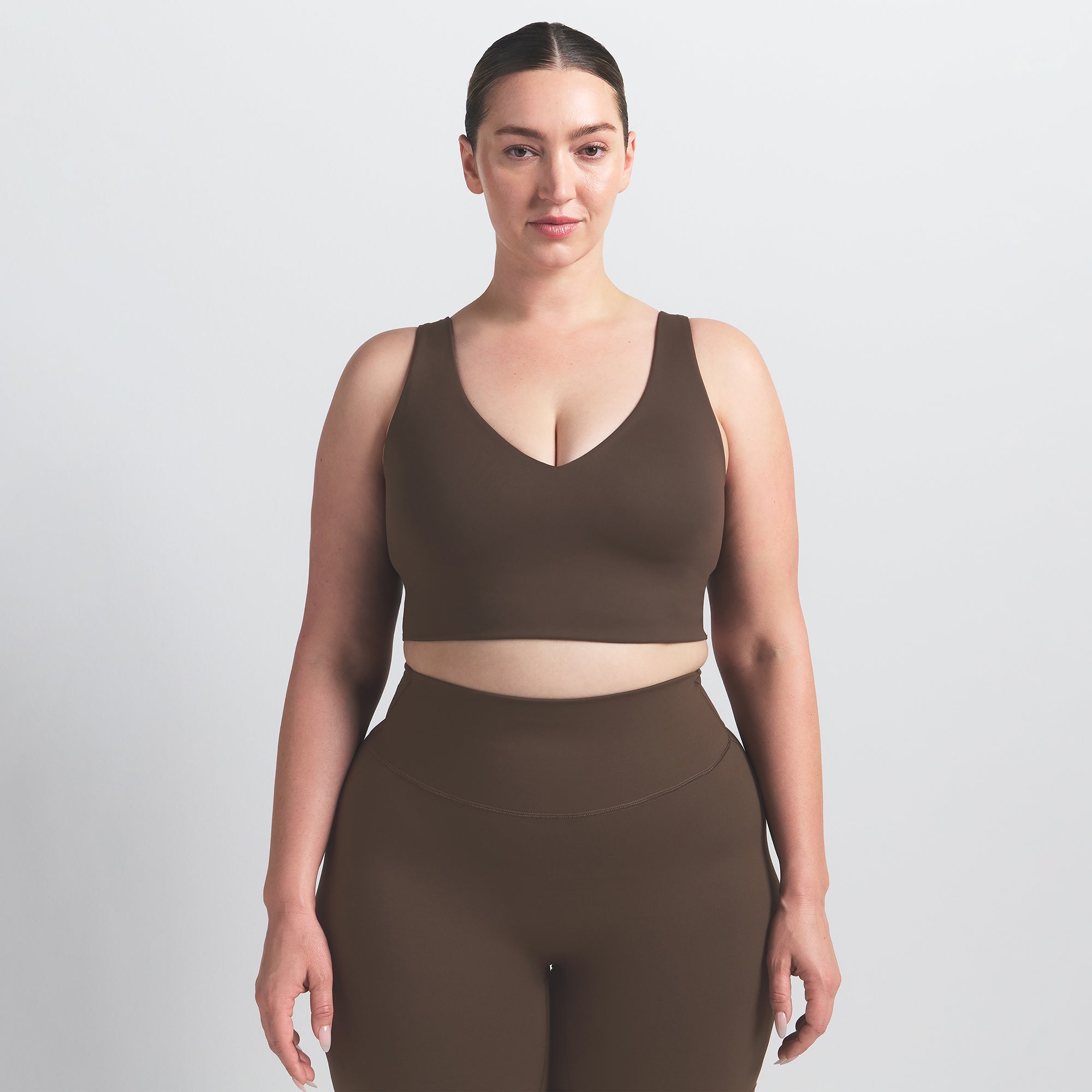 NikeSKIMS MATTE V-NECK BRA TOP | DARK SEPIA