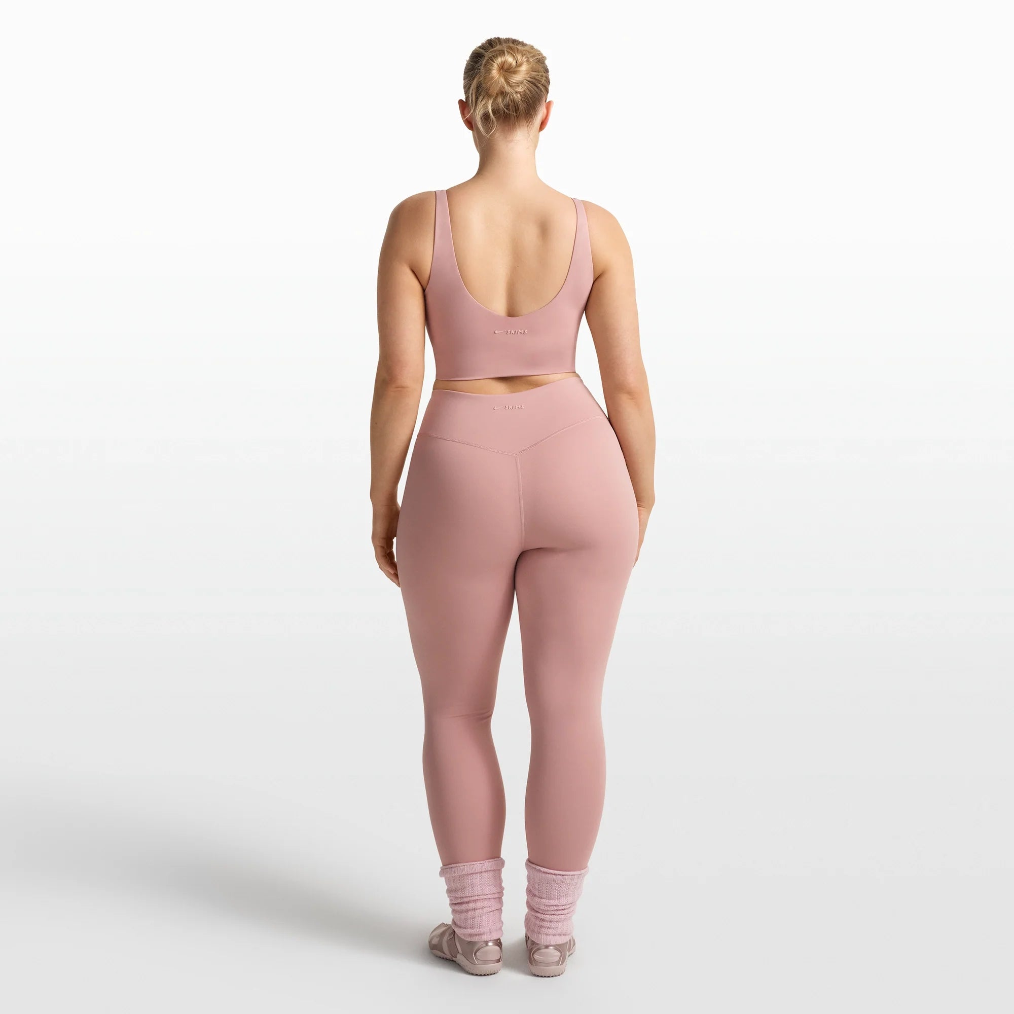 NikeSKIMS MATTE V-NECK BRA TOP | HIMALAYAN