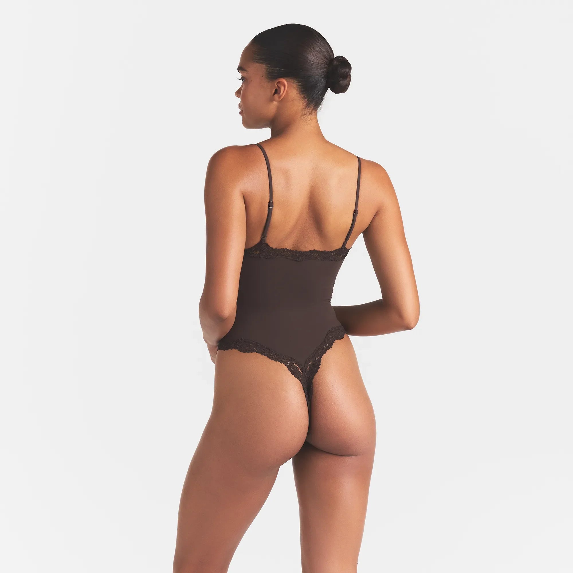 FITS EVERYBODY LACE CAMI BODYSUIT | ESPRESSO