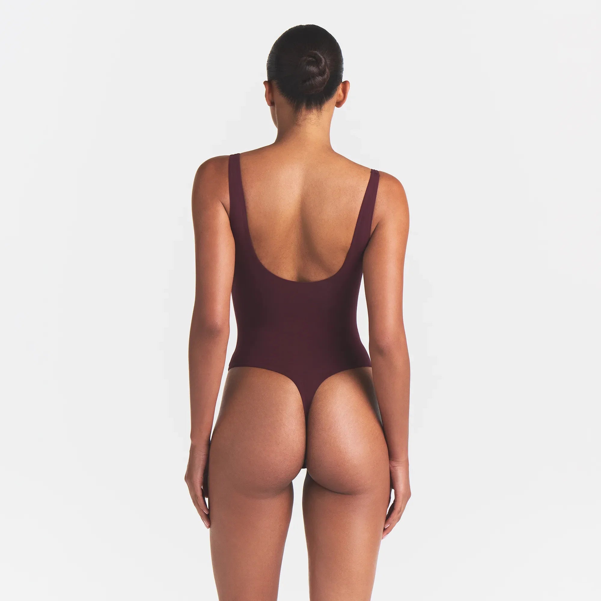 FITS EVERYBODY SQUARE NECK BODYSUIT | CURRANT