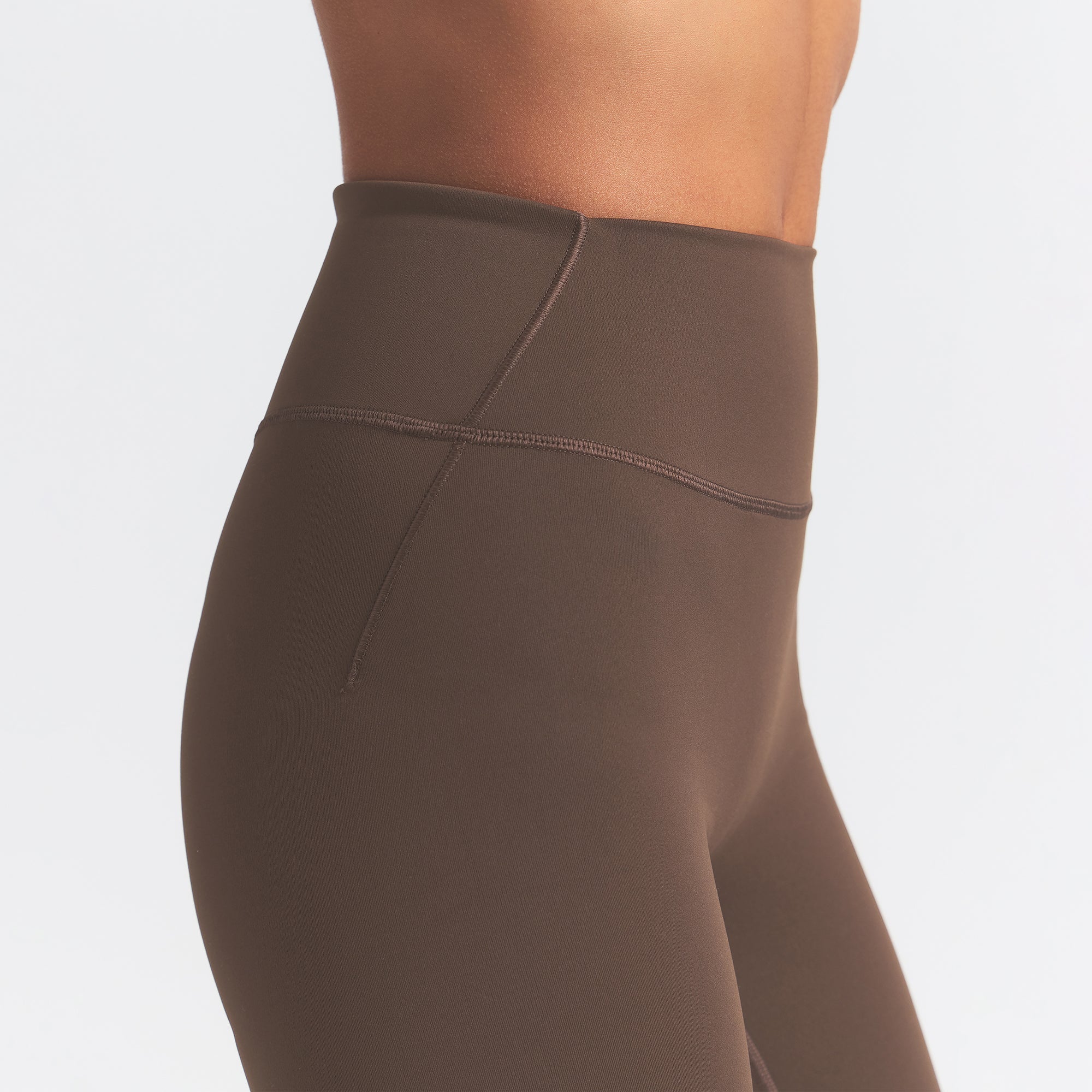 NikeSKIMS MATTE 7" BIKER SHORT | DARK SEPIA