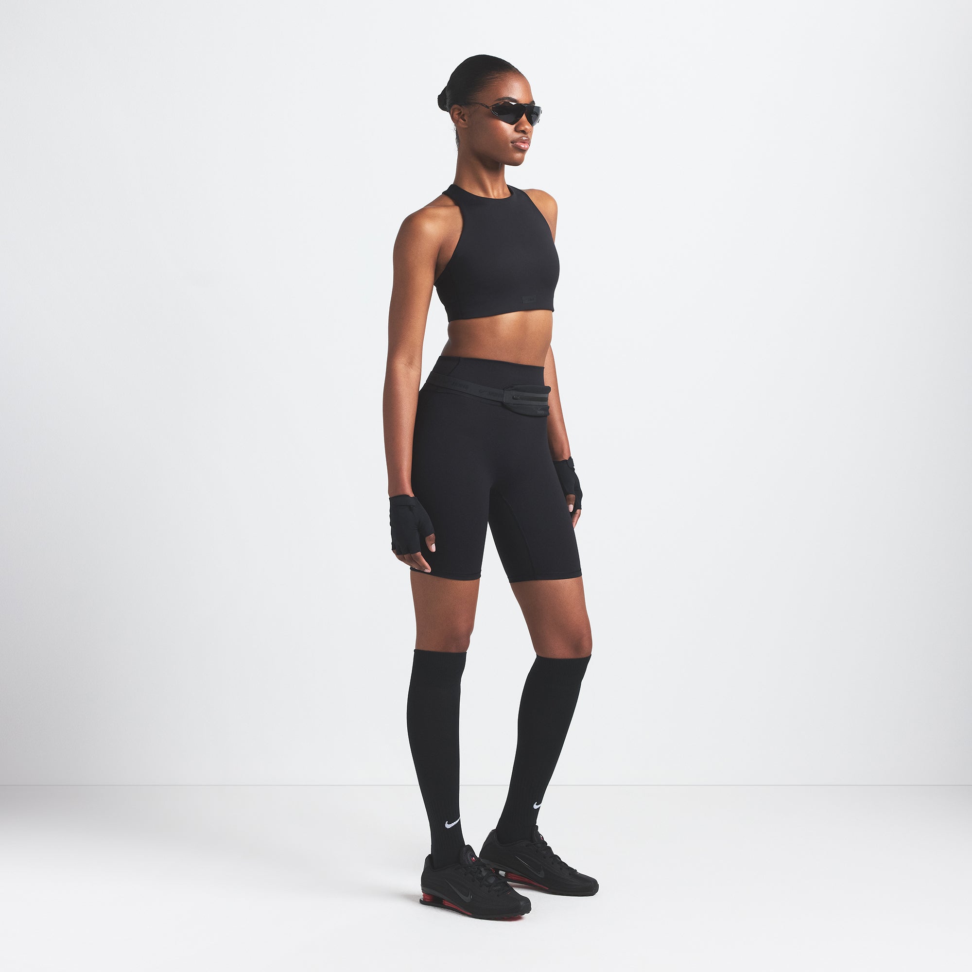 NikeSKIMS MATTE 7" BIKER SHORT | OBSIDIAN