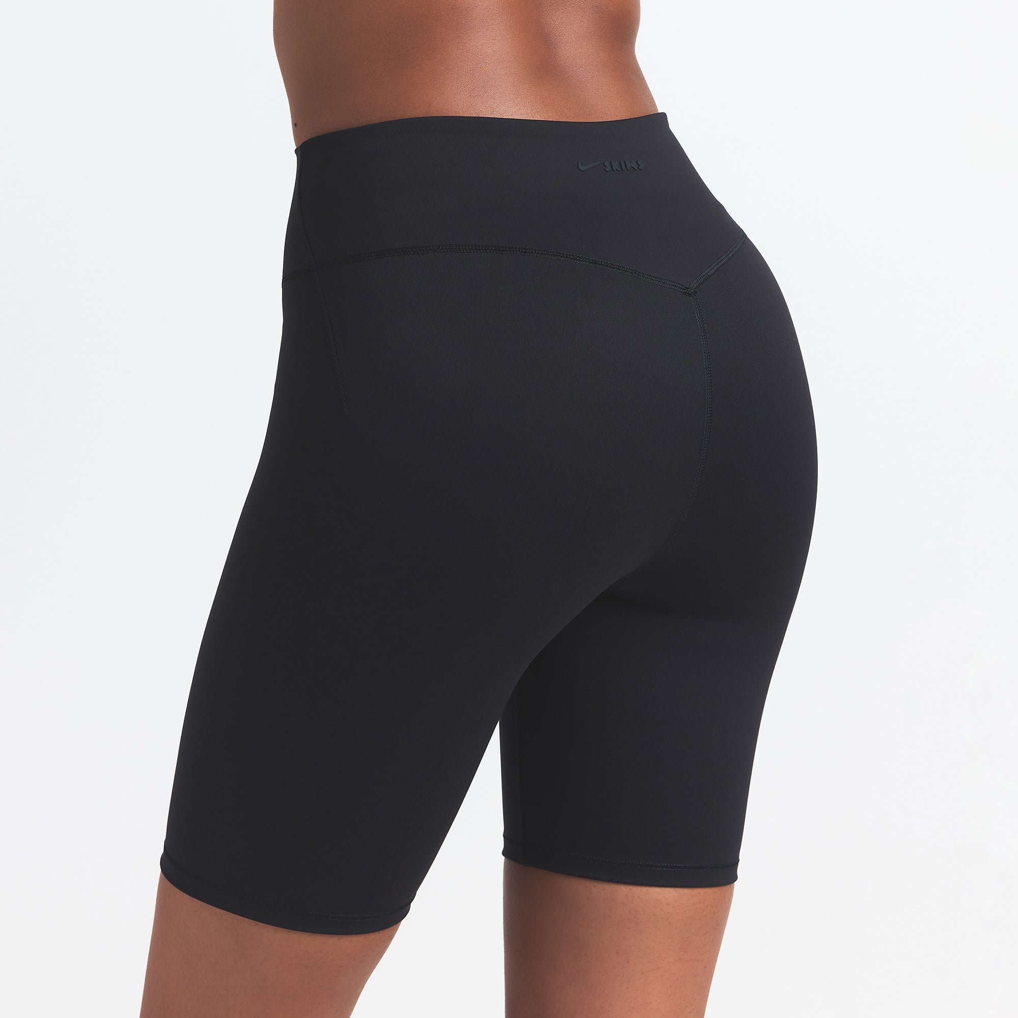 NikeSKIMS MATTE 7" BIKER SHORT | OBSIDIAN
