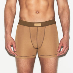 SKIMS COTTON MENS 3" BOXER BRIEF | RUSSET