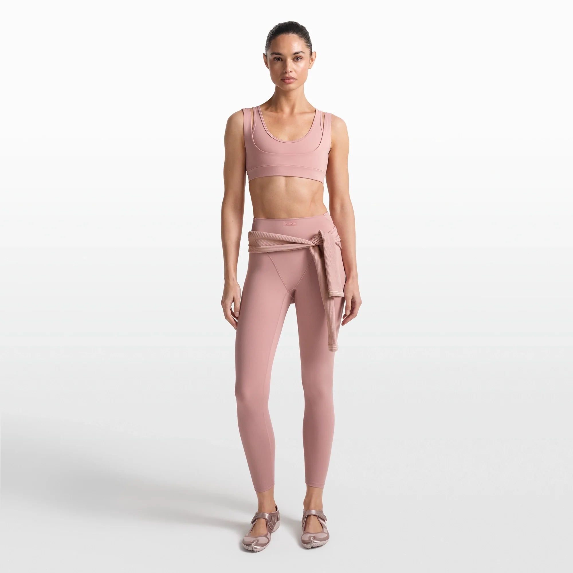NikeSKIMS MATTE V-LINE 26" LEGGING | HIMALAYAN
