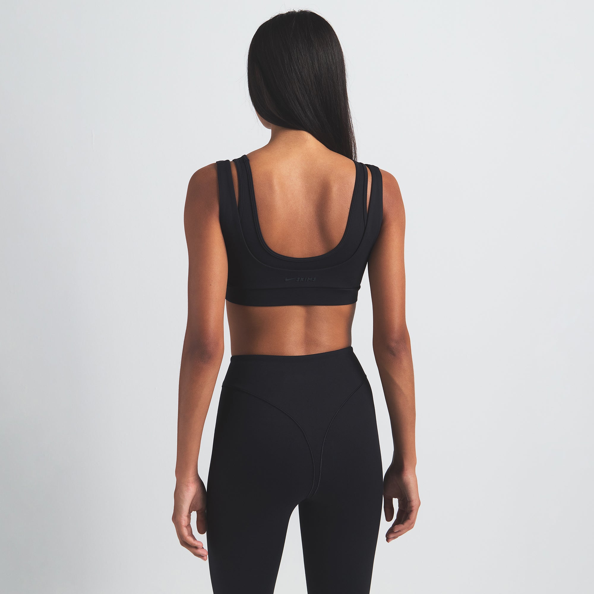 NikeSKIMS MATTE V-LINE 26" LEGGING | OBSIDIAN