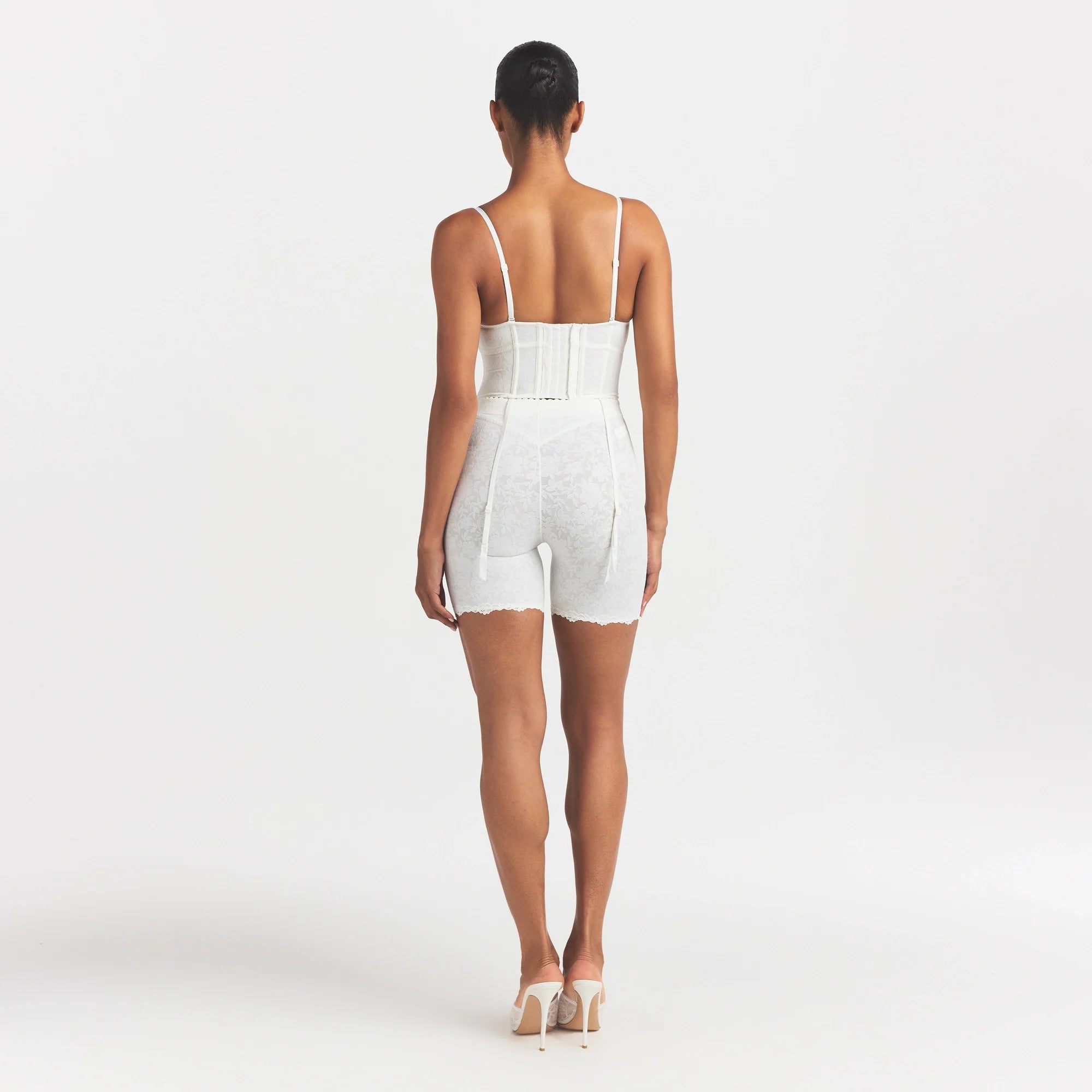LACE SHAPEWEAR SHORT | IVORY