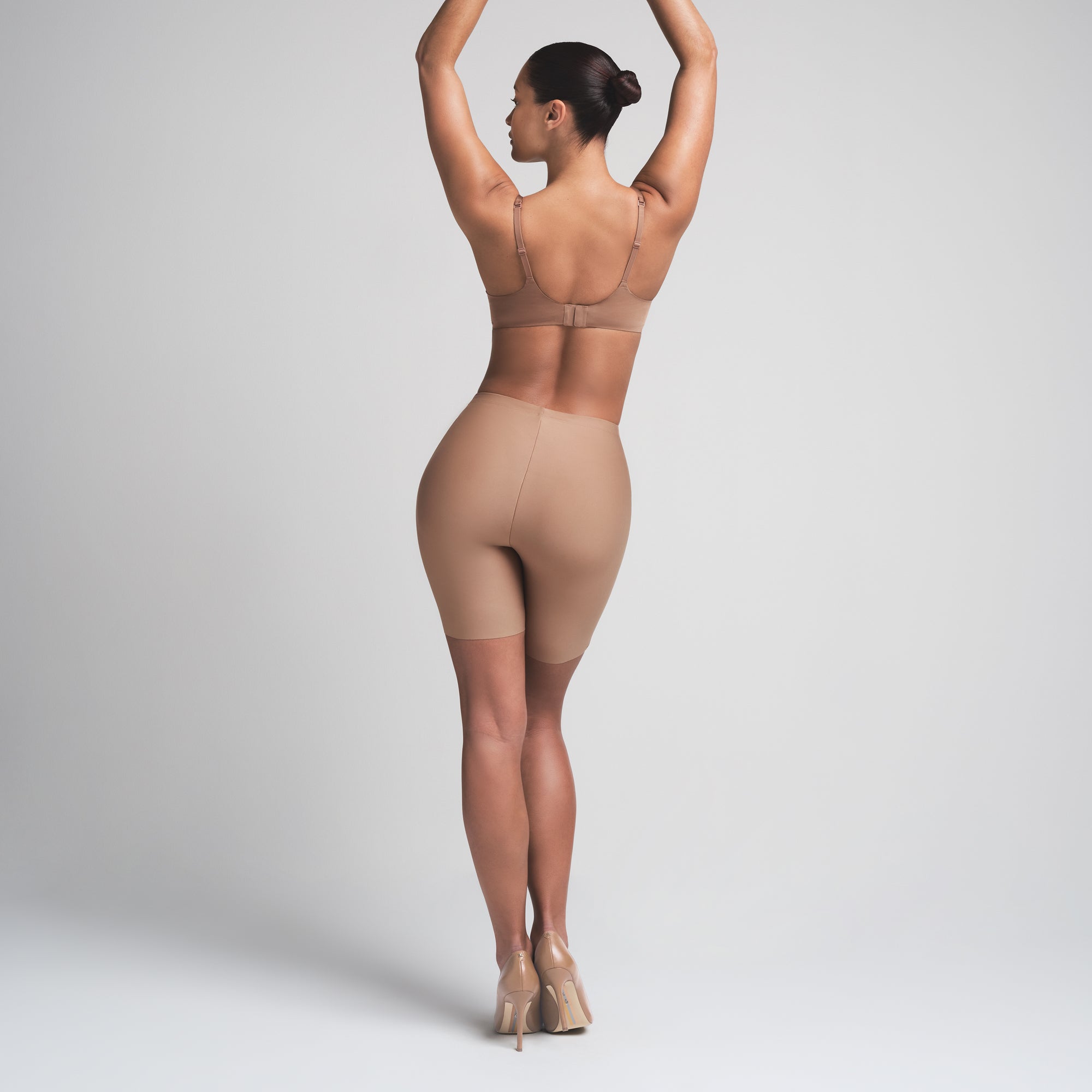 SKIMS BODY BUTT ENHANCING PADDED SHORT | SIENNA