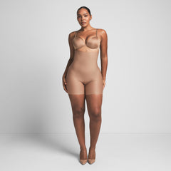 SKIMS BODY CORE SCULPT HIGH-WAISTED SHORT | SIENNA