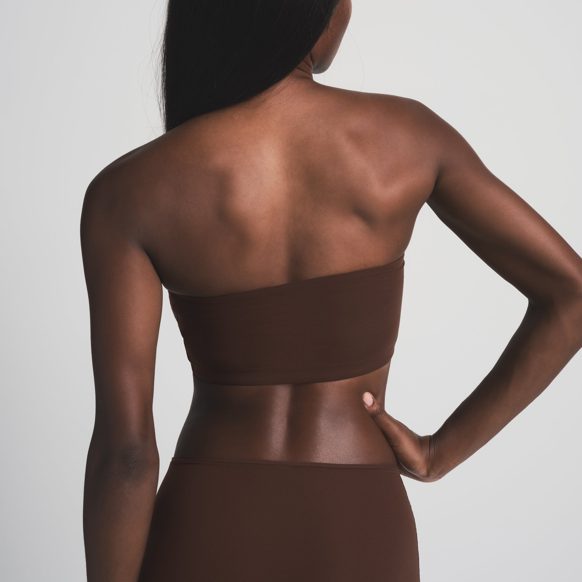 FITS EVERYBODY BANDEAU | COCOA
