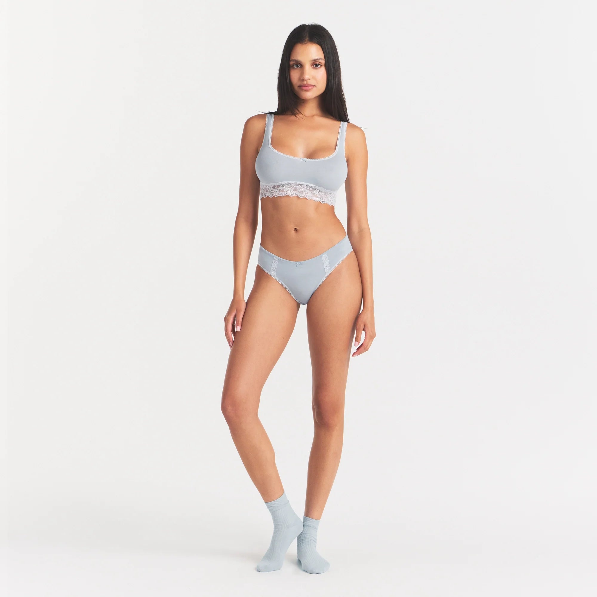 LIGHTWEIGHT COTTON LACE SCOOP BRALETTE | AIRSPACE