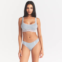 LIGHTWEIGHT COTTON LACE SCOOP BRALETTE | AIRSPACE