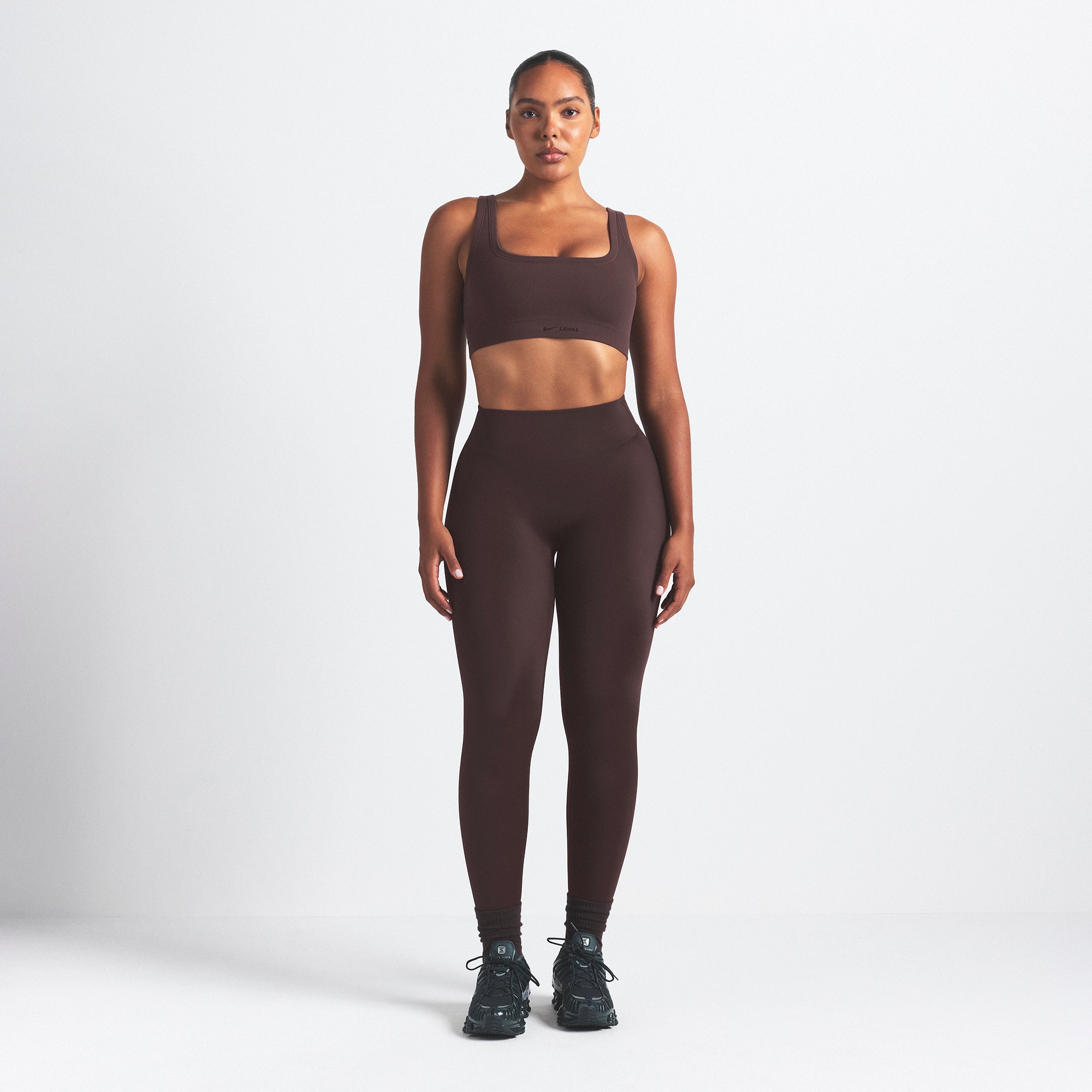 NikeSKIMS VINTAGE SEAMLESS SCOOP NECK BRA | PHOENIX