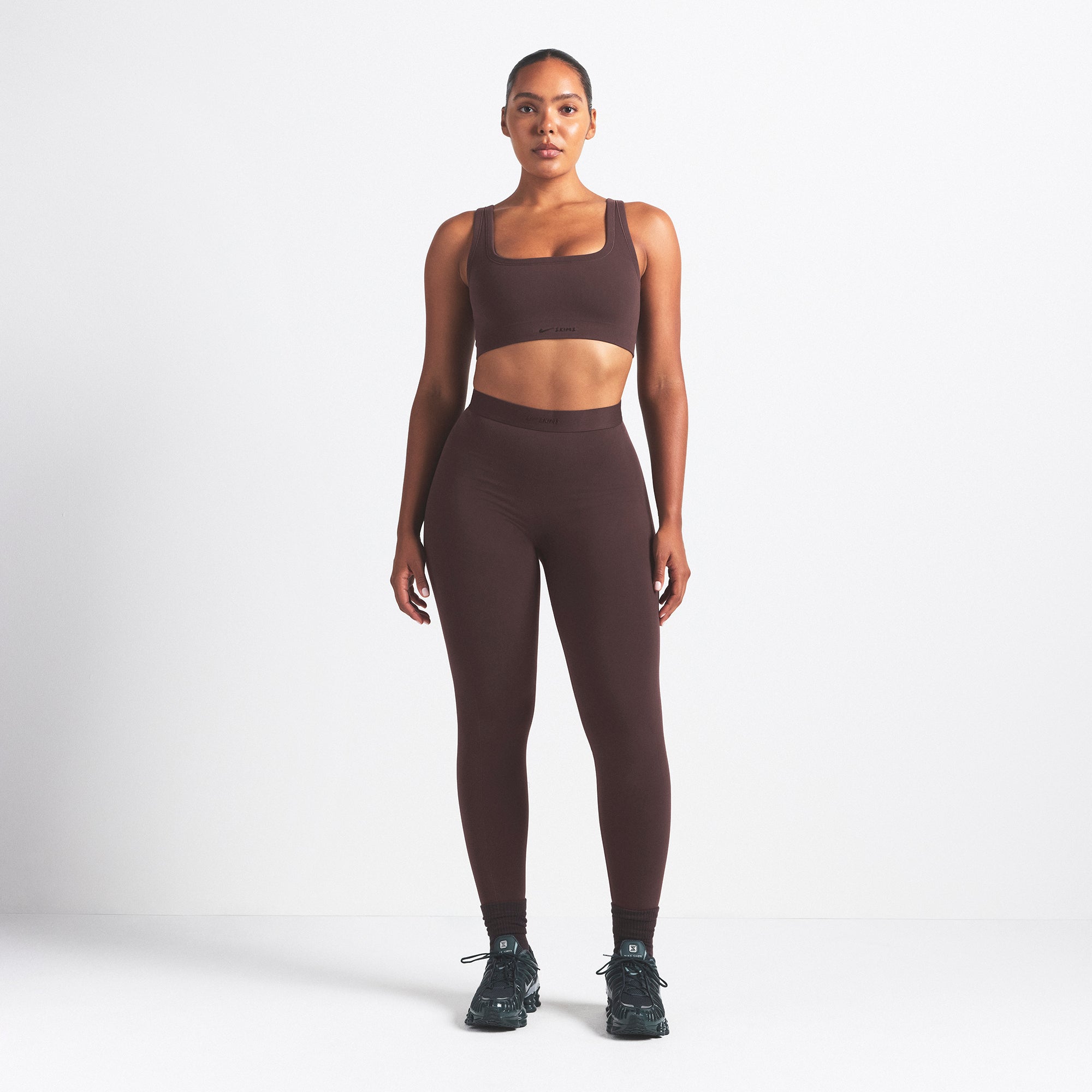 NikeSKIMS VINTAGE SEAMLESS SCOOP NECK BRA | PHOENIX