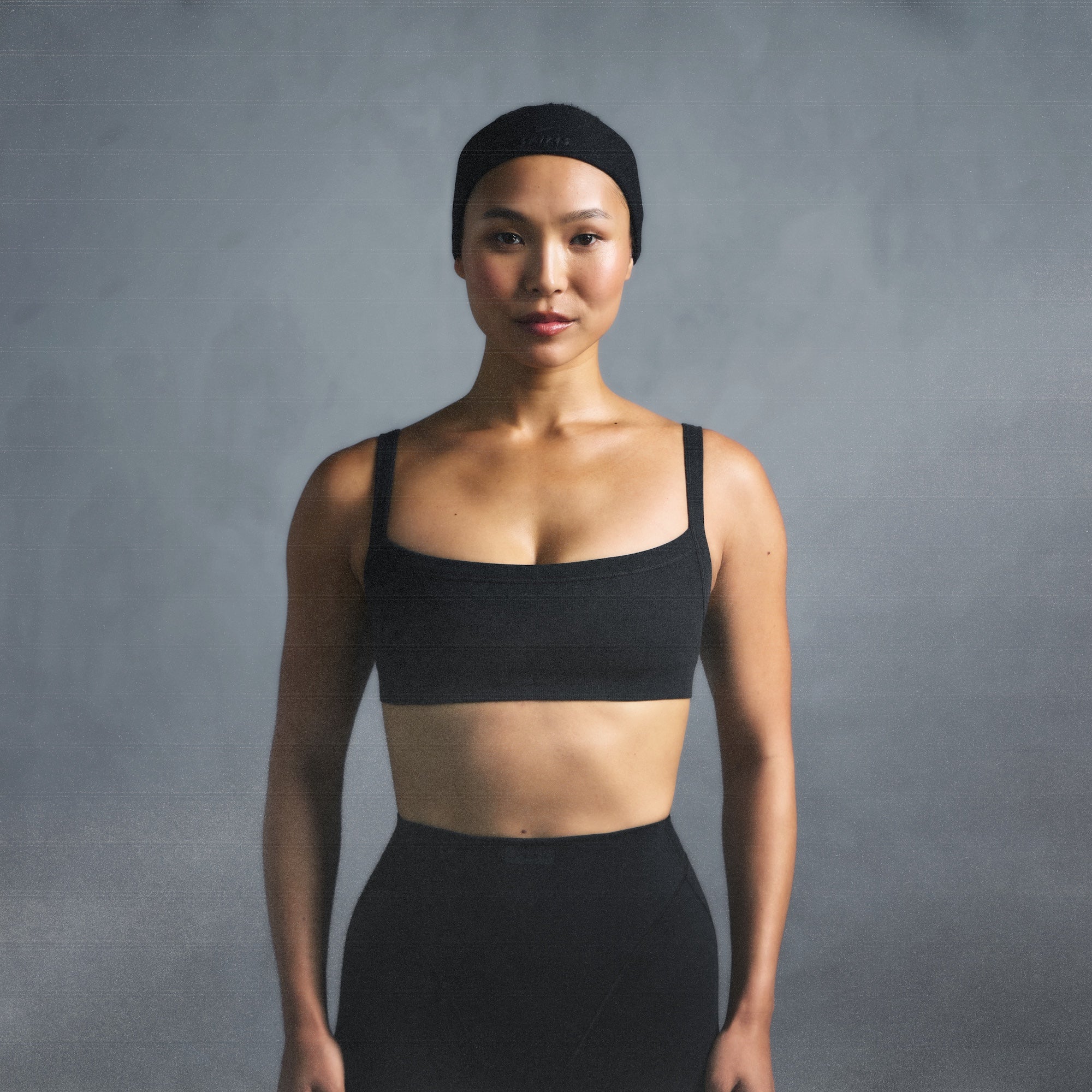 NikeSKIMS VINTAGE SEAMLESS CAMI BRA | OBSIDIAN