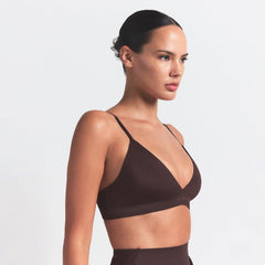 NikeSKIMS SHINE TRIANGLE BRA | PHOENIX