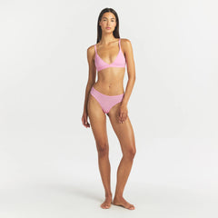 FITS EVERYBODY TRIANGLE BRALETTE | BUBBLE GUM