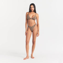 FITS EVERYBODY TRIANGLE BRALETTE | DESERT LEOPARD INK PRINT