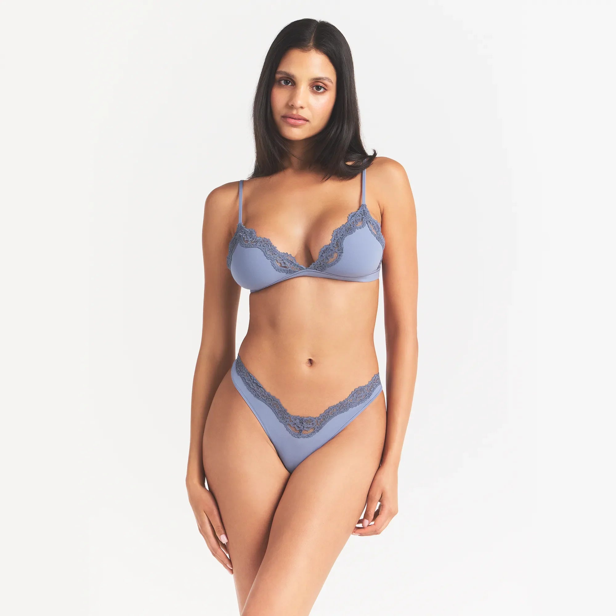 FITS EVERYBODY LACE TRIANGLE BRALETTE | SLATE TONAL