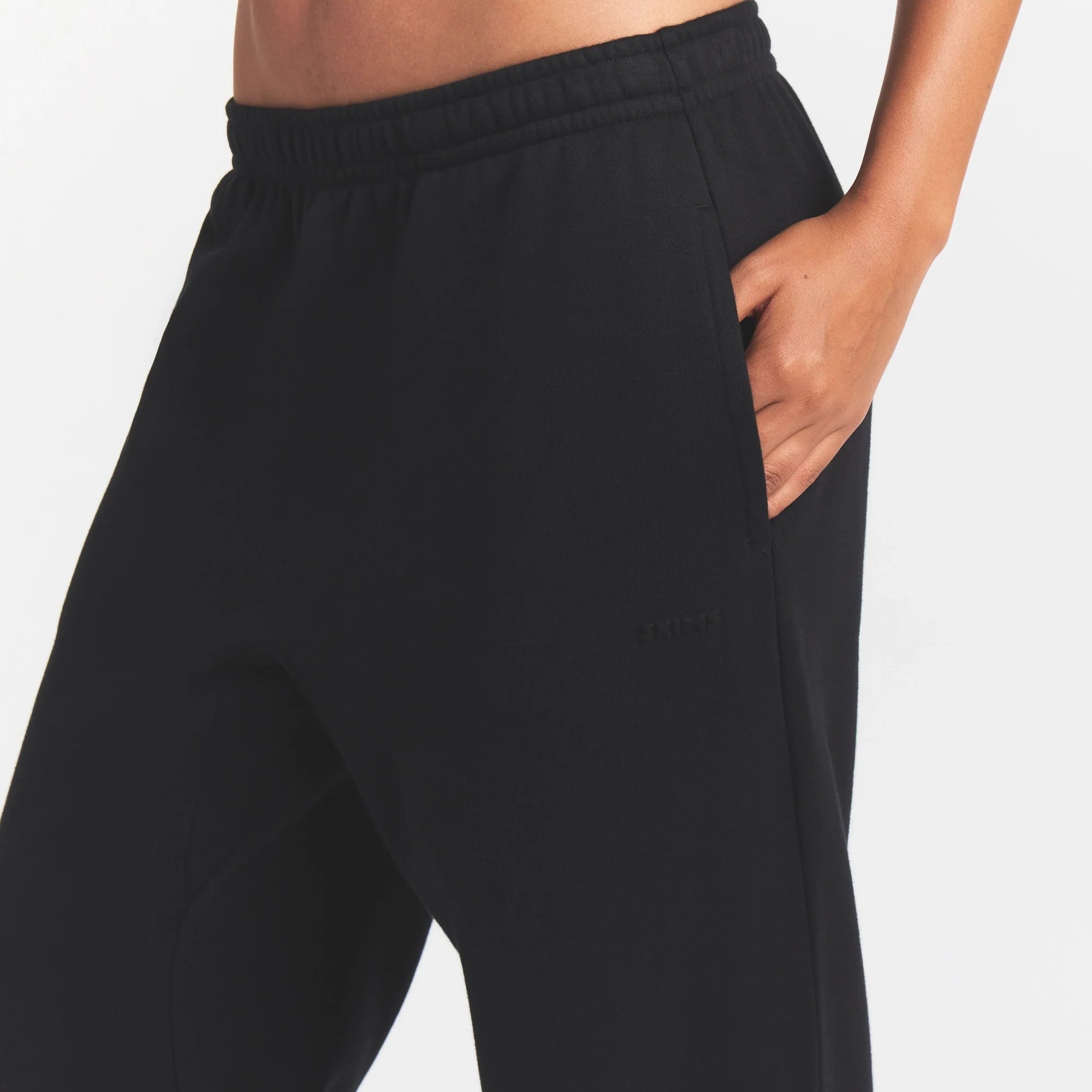 COTTON FLEECE OVERSIZED STRAIGHT LEG PANT | ONYX