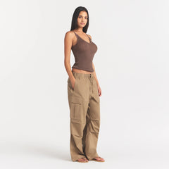 WOVEN COTTON OVERSIZED LOW RISE CARGO PANT | DESERT
