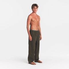 WOVEN MENS PULL-ON PANT | JUNGLE