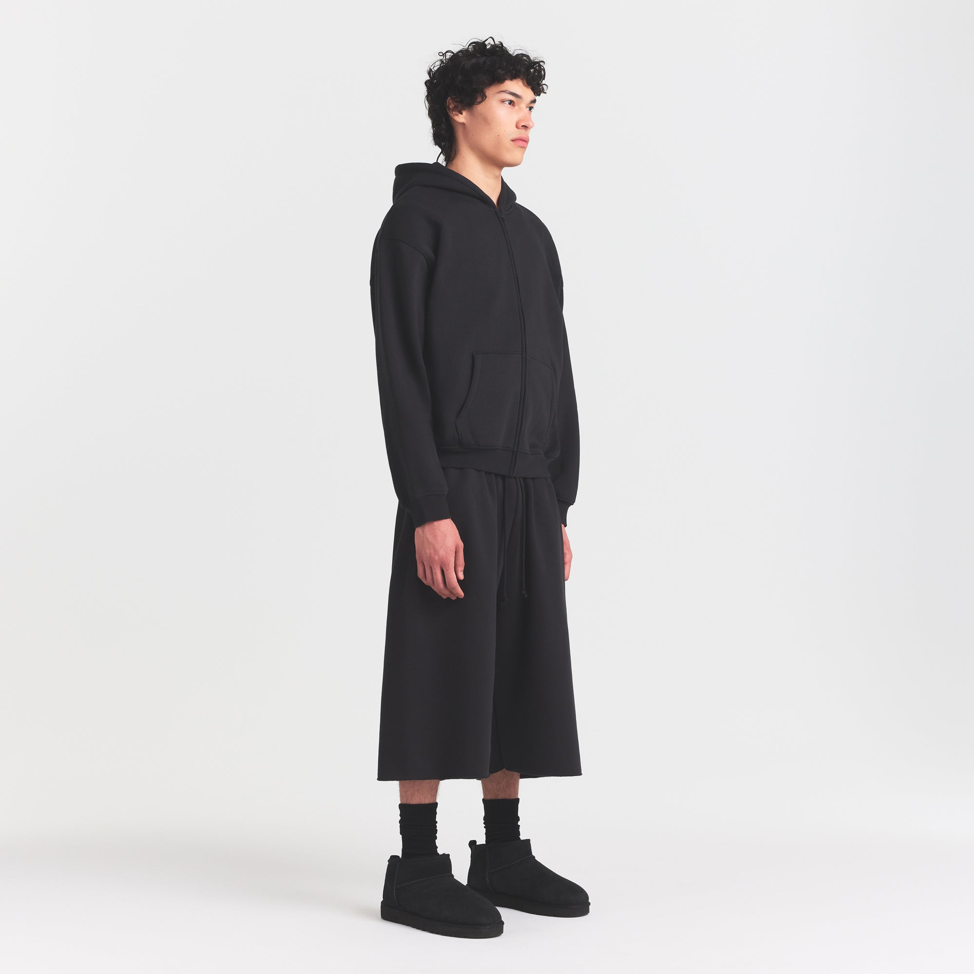 FLEECE LOUNGE MENS RELAXED LONG SHORT | WASHED ONYX