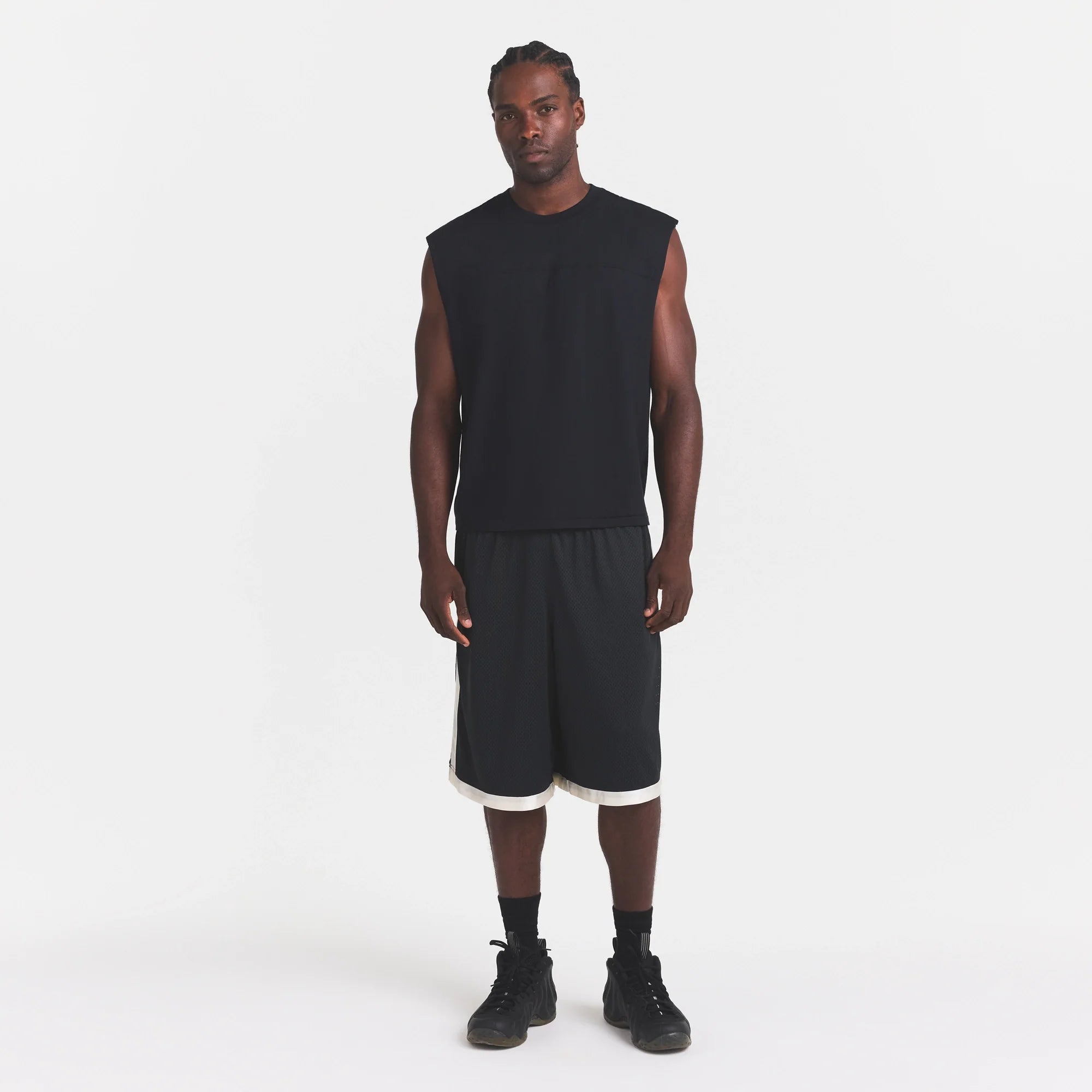 MESH APPAREL MENS LONG SHORT | ONYX