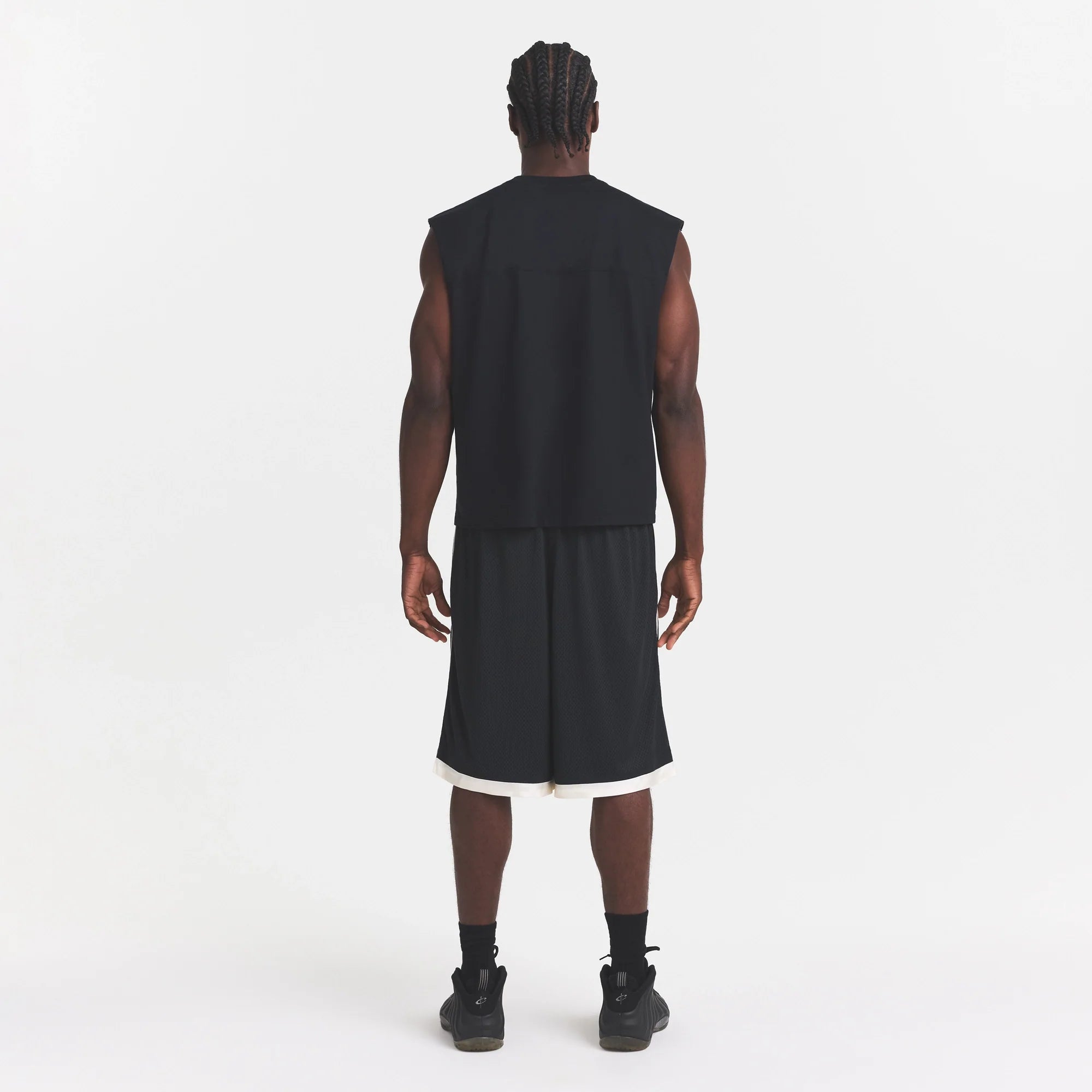 MESH APPAREL MENS LONG SHORT | ONYX