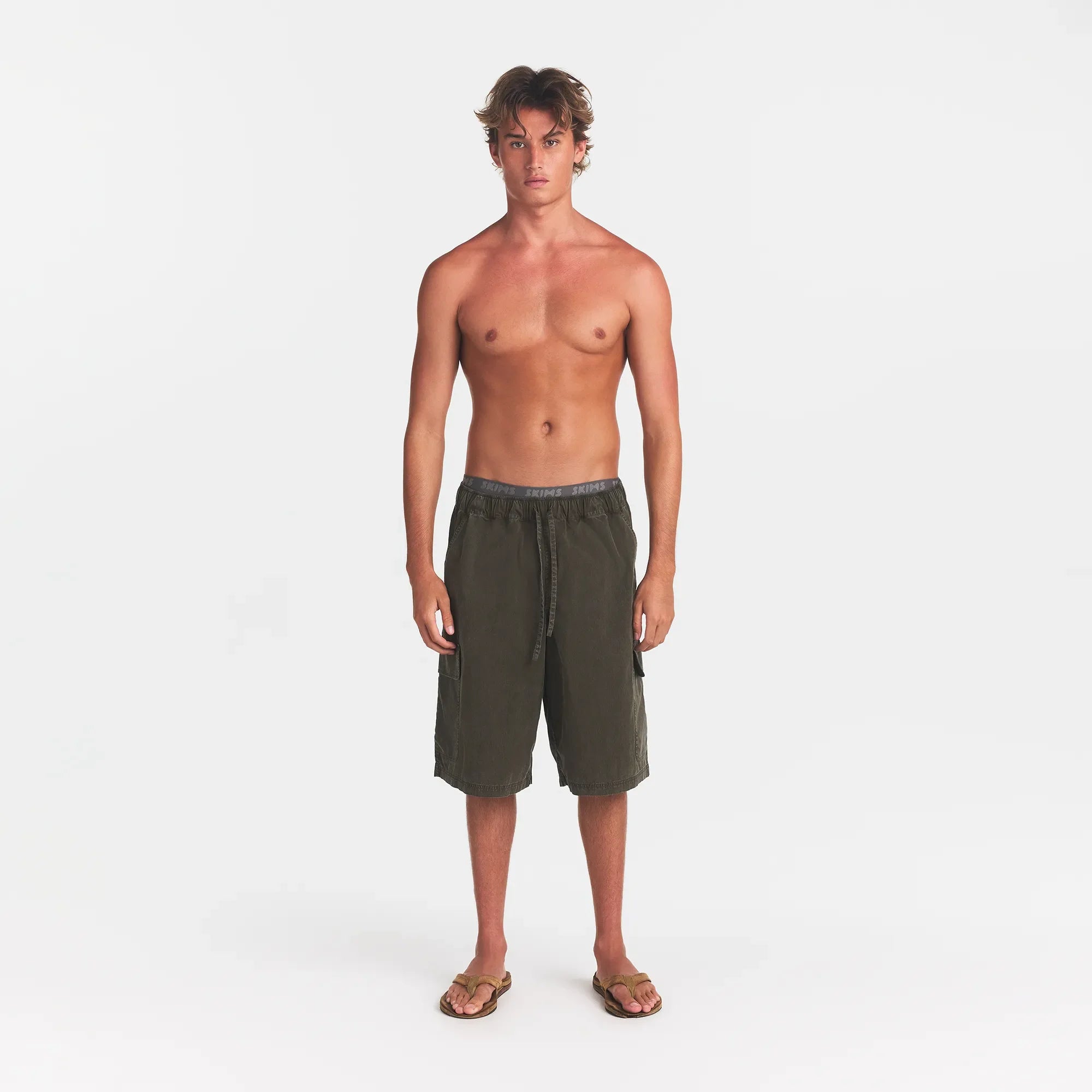WOVEN MENS RELAXED CARGO SHORT | JUNGLE