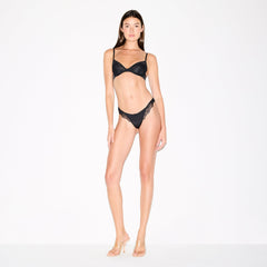 SKIMS LACE UNLINED DEMI BRA | ONYX